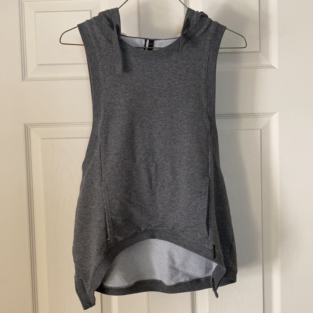 Mondetta Sweatshirt Tank Top with Hood